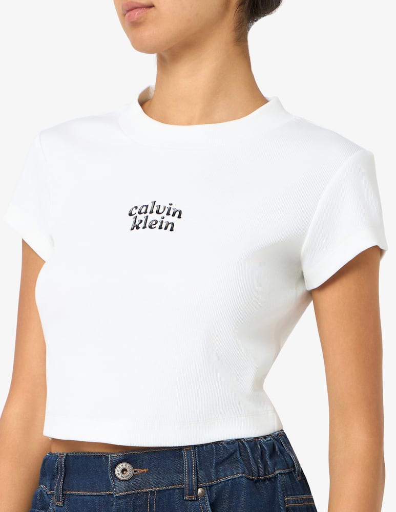 Calvin Klein Jeans T-shirt crop con logo - immagine 4 Calvin Klein Jeans T-shirt crop con logo - immagine 4