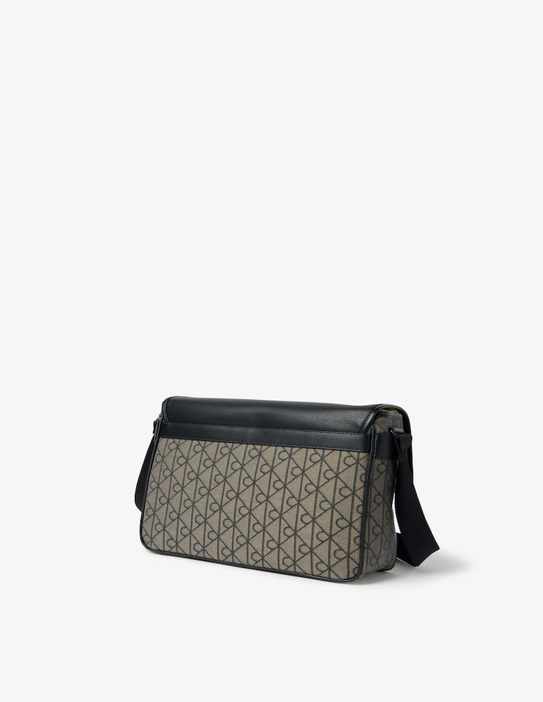 Calvin Klein Borsa portacomputer con patta - immagine 2 Calvin Klein Borsa portacomputer con patta - immagine 2