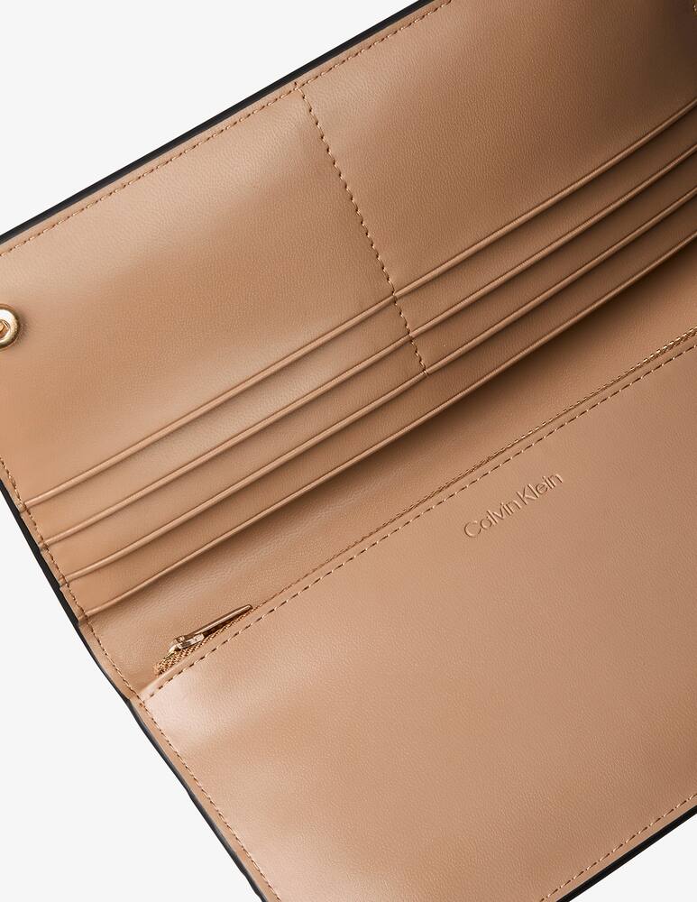 rinascente Calvin Klein Logo passport longfold wallet