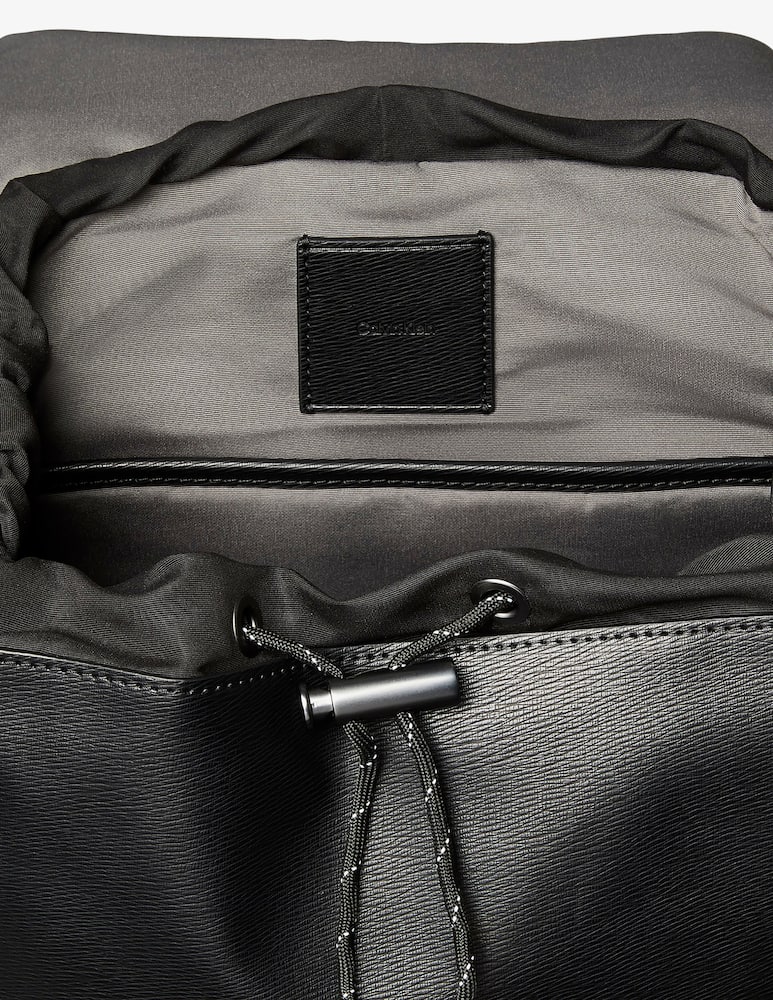 rinascente Calvin Klein Zaino con patta emblem