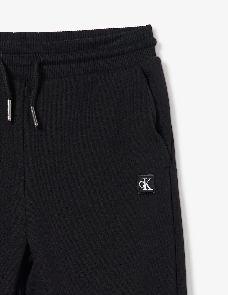 Calvin Klein Pantaloni jogger con badge mini - immagine 3 Calvin Klein Pantaloni jogger con badge mini - immagine 3