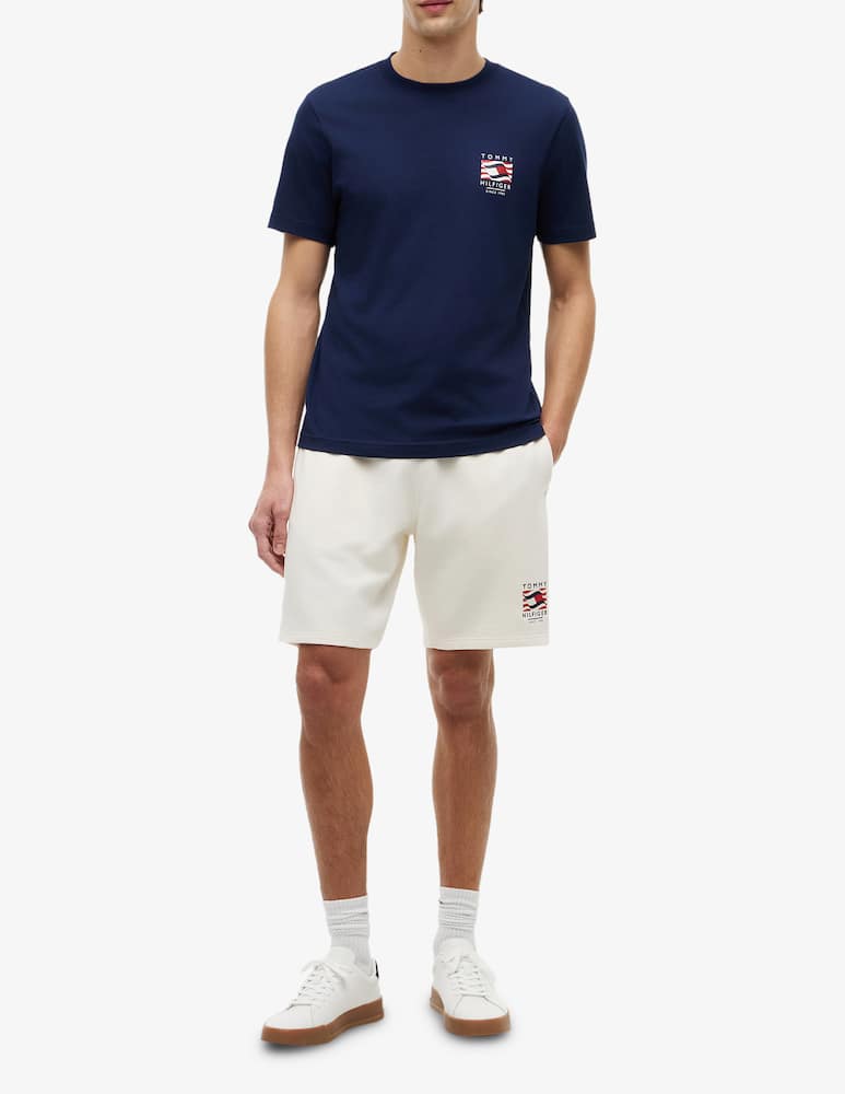 Tommy Hilfiger Flag logo t-shirt - picture 2 Tommy Hilfiger Flag logo t-shirt - picture 2