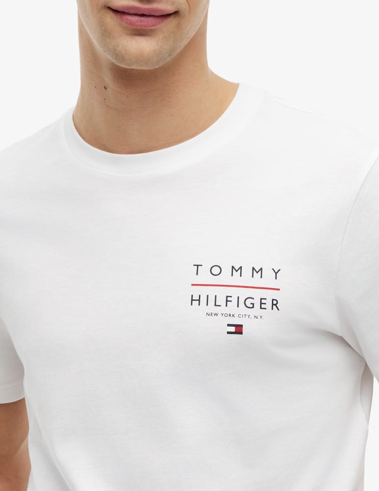 Tommy Hilfiger Chest logo t-shirt - picture 4 Tommy Hilfiger Chest logo t-shirt - picture 4