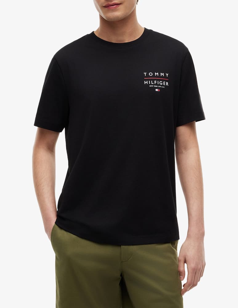 Tommy Hilfiger Brand logo chest t-shirt - picture 1