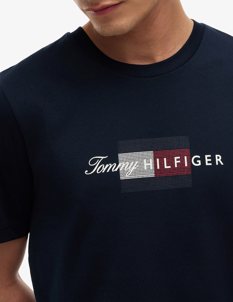 Tommy Hilfiger Script flag logo t-shirt - picture 4