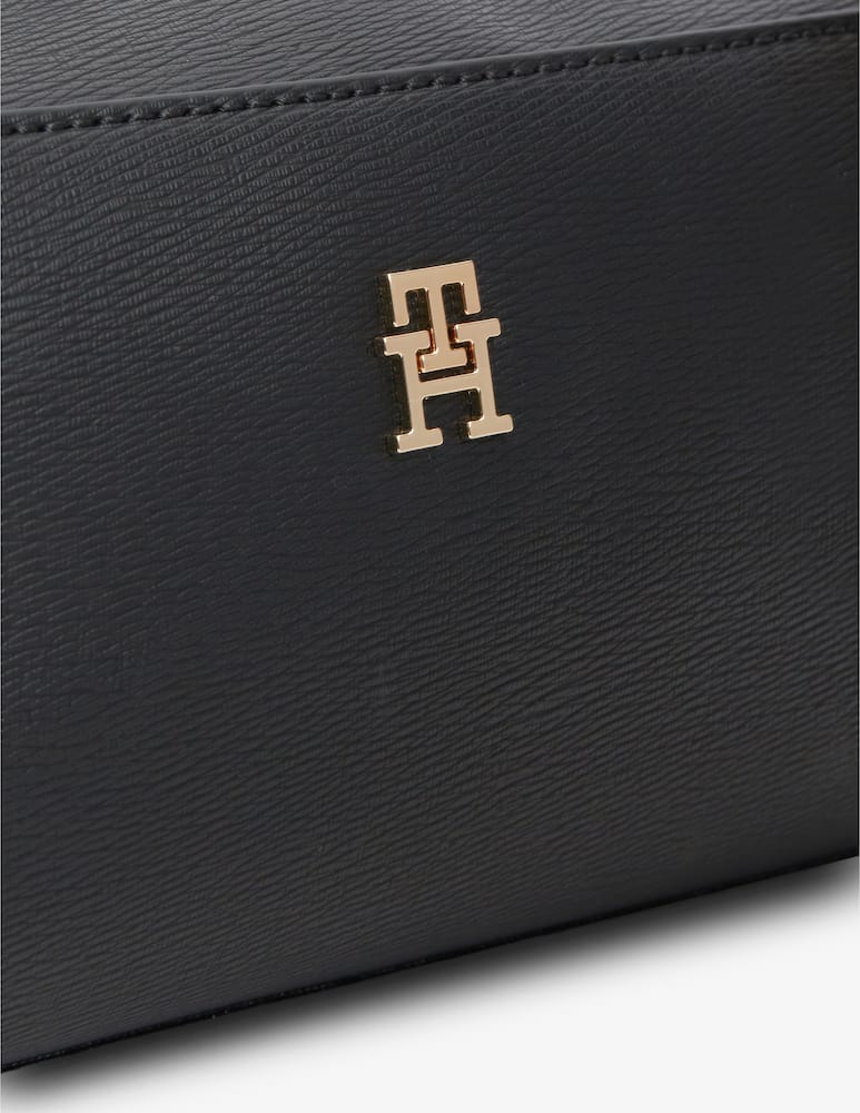 Tommy Hilfiger Grace shoulder bag - picture 5 Tommy Hilfiger Grace shoulder bag - picture 5