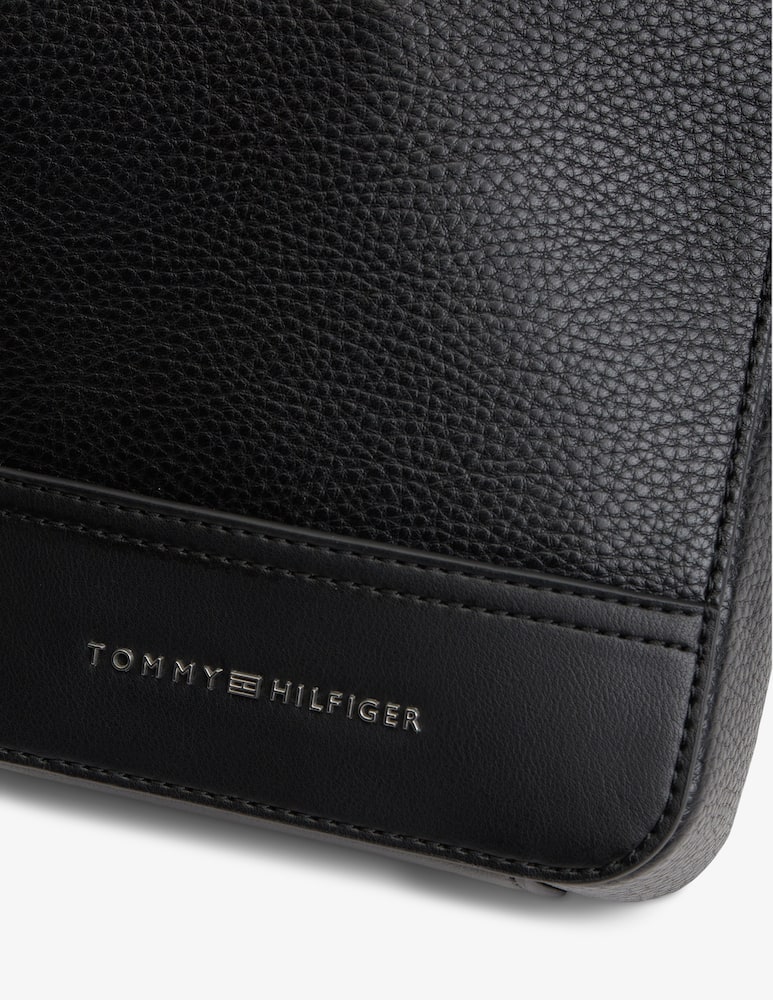 Tommy Hilfiger Reporter crossbody bag - picture 4