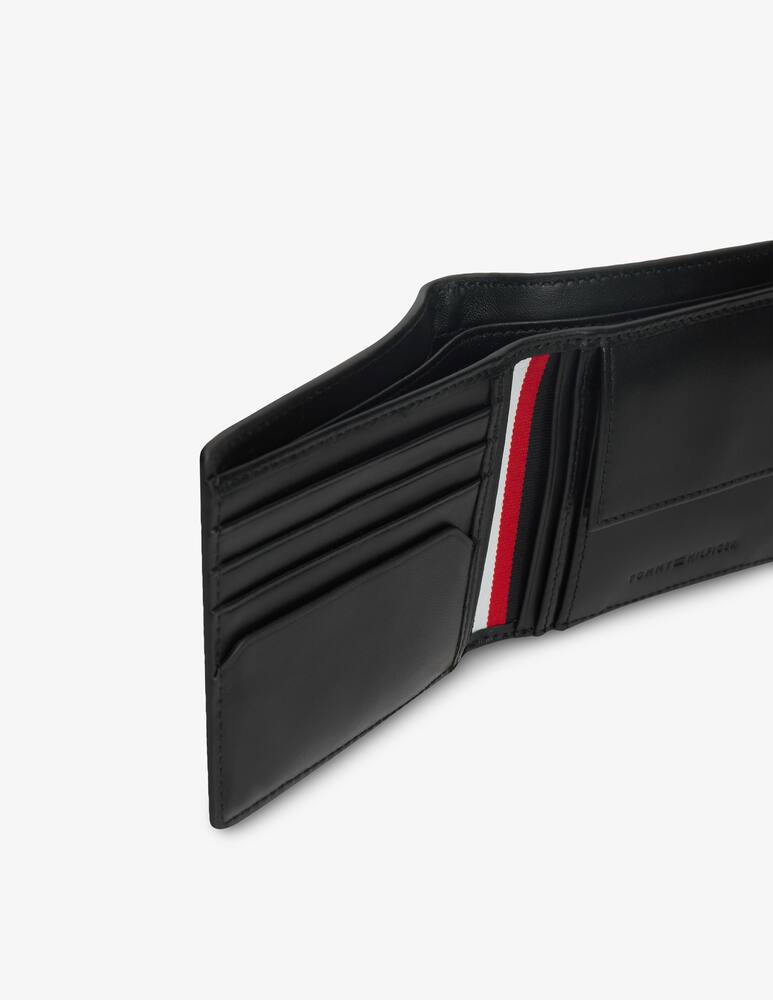 Tommy Hilfiger Central card holder with coin pocket - picture 4 Tommy Hilfiger Central card holder with coin pocket - picture 4