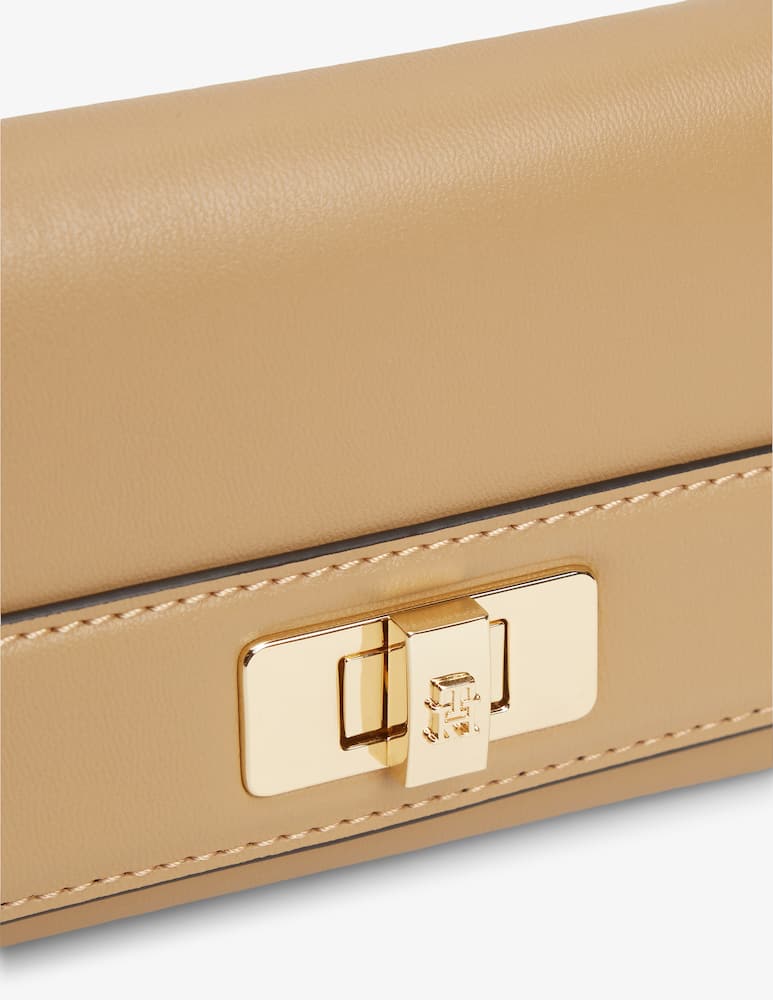 Tommy Hilfiger Trifold wallet Modern - picture 4 Tommy Hilfiger Trifold wallet Modern - picture 4