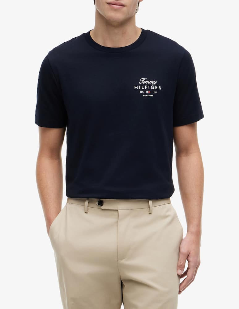 Tommy Hilfiger Script logo t-shirt - picture 1 Tommy Hilfiger Script logo t-shirt - picture 1
