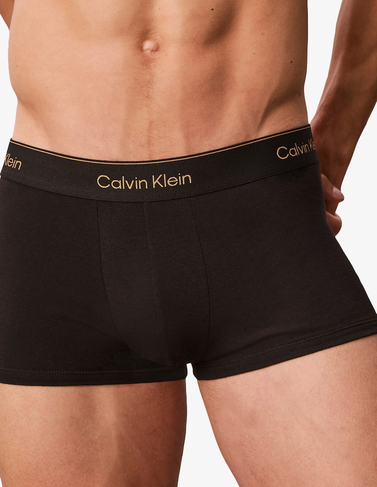 Calvin Klein Low rise trunk boxer briefs - picture 5 Calvin Klein Low rise trunk boxer briefs - picture 5