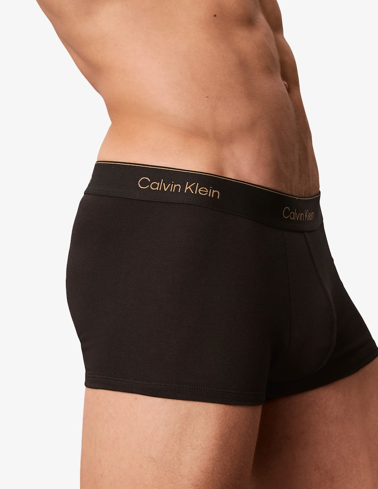 Calvin Klein Low rise trunk boxer briefs - picture 6 Calvin Klein Low rise trunk boxer briefs - picture 6