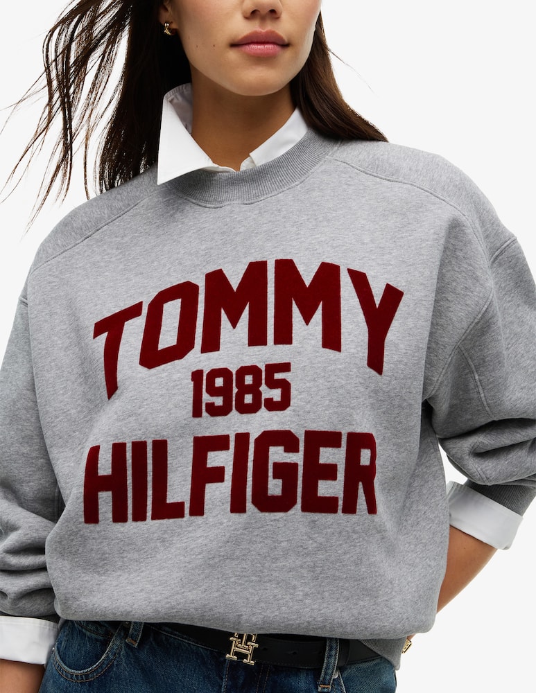 Tommy Hilfiger Varsity sweatshirt - picture 4 Tommy Hilfiger Varsity sweatshirt - picture 4