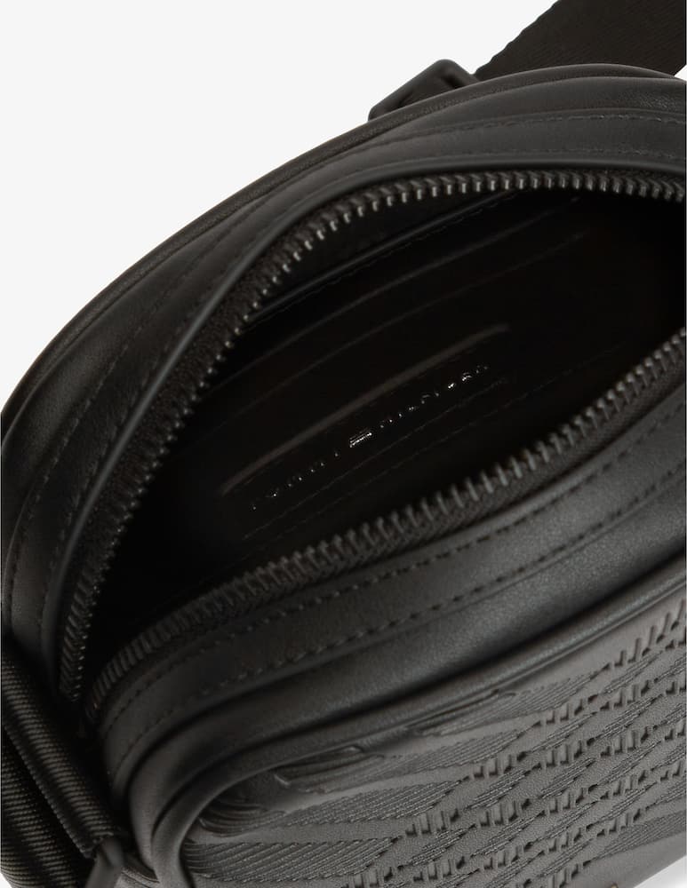 Tommy Hilfiger Mini reporter bag - picture 3