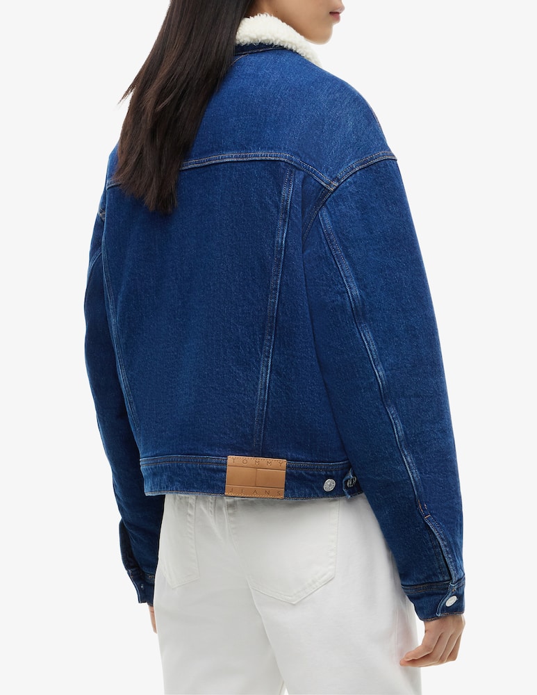 Tommy Jeans Denim trucker jacket with teddy collar - picture 3 Tommy Jeans Denim trucker jacket with teddy collar - picture 3