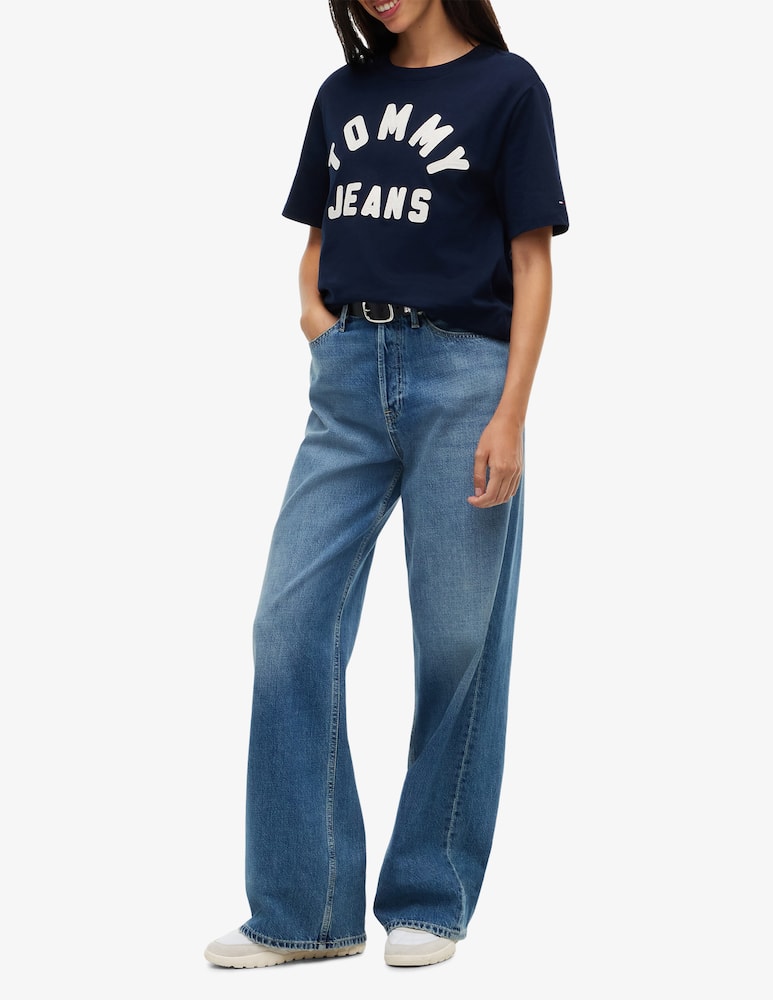 Tommy Jeans Logo t-shirt - picture 2 Tommy Jeans Logo t-shirt - picture 2