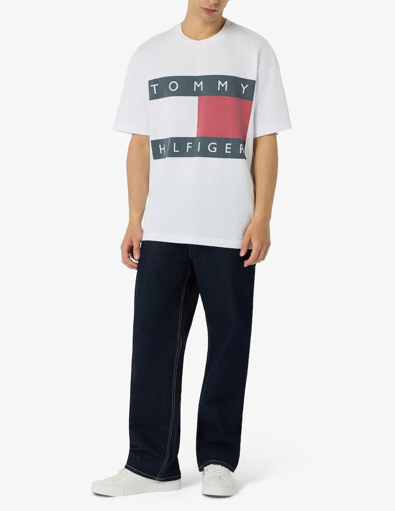 Tommy Hilfiger T-shirt heritage con logo - immagine 2 Tommy Hilfiger T-shirt heritage con logo - immagine 2