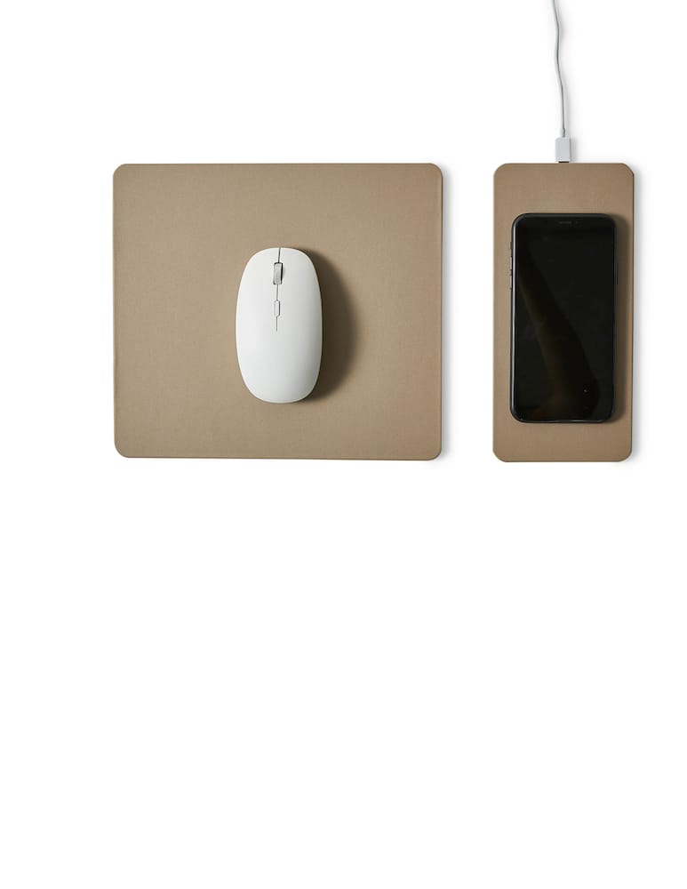 rinascente Pout Hands 3 Split Wireless Charging Mouse Pad Detachable - Beige