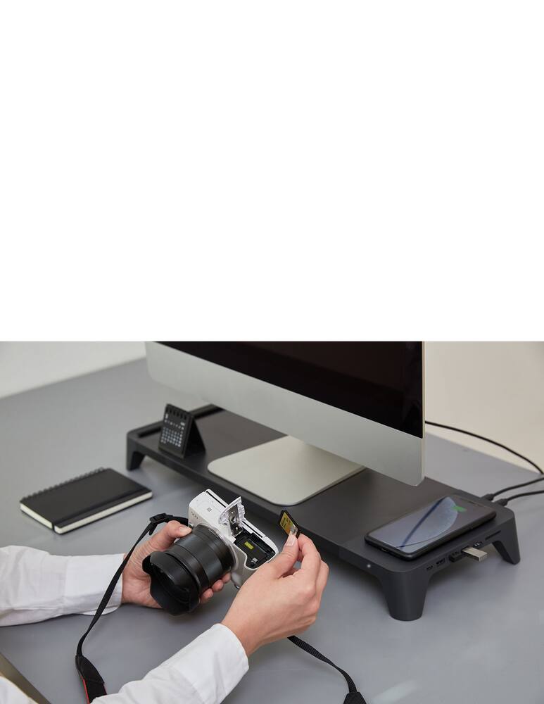 rinascente Pout Eyes 8 Monitor Stand With Wireless Charger And Usb Hub - Black