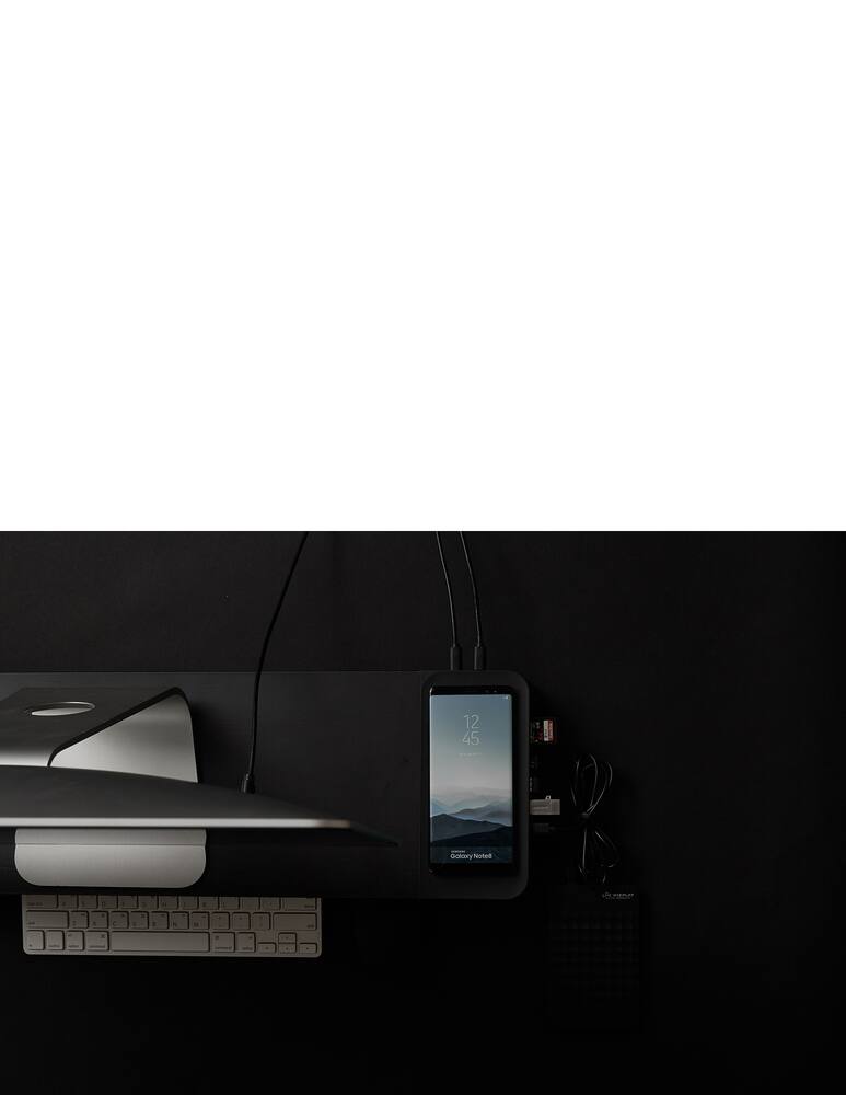 rinascente Pout Eyes 8 Monitor Stand With Wireless Charger And Usb Hub - Black