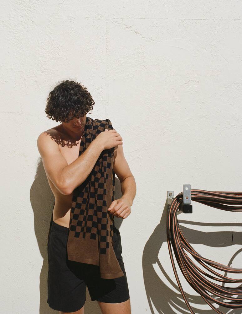 rinascente Baina Roman Pool Towel 90x170cm - Black