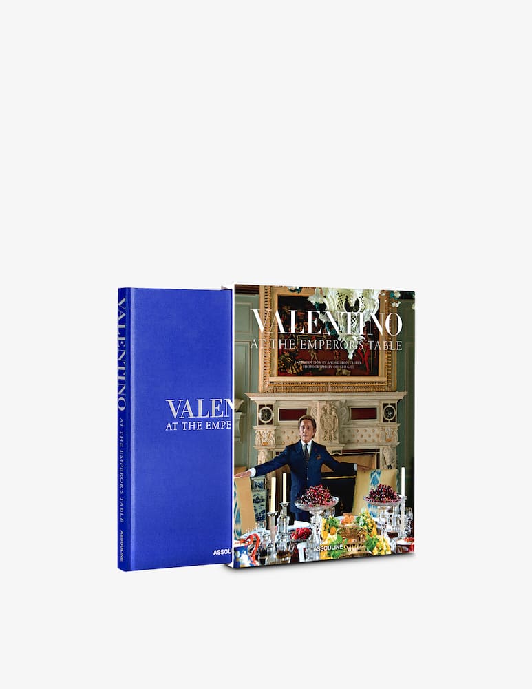 rinascente Assouline Valentino: At the Emperor's Table Libro