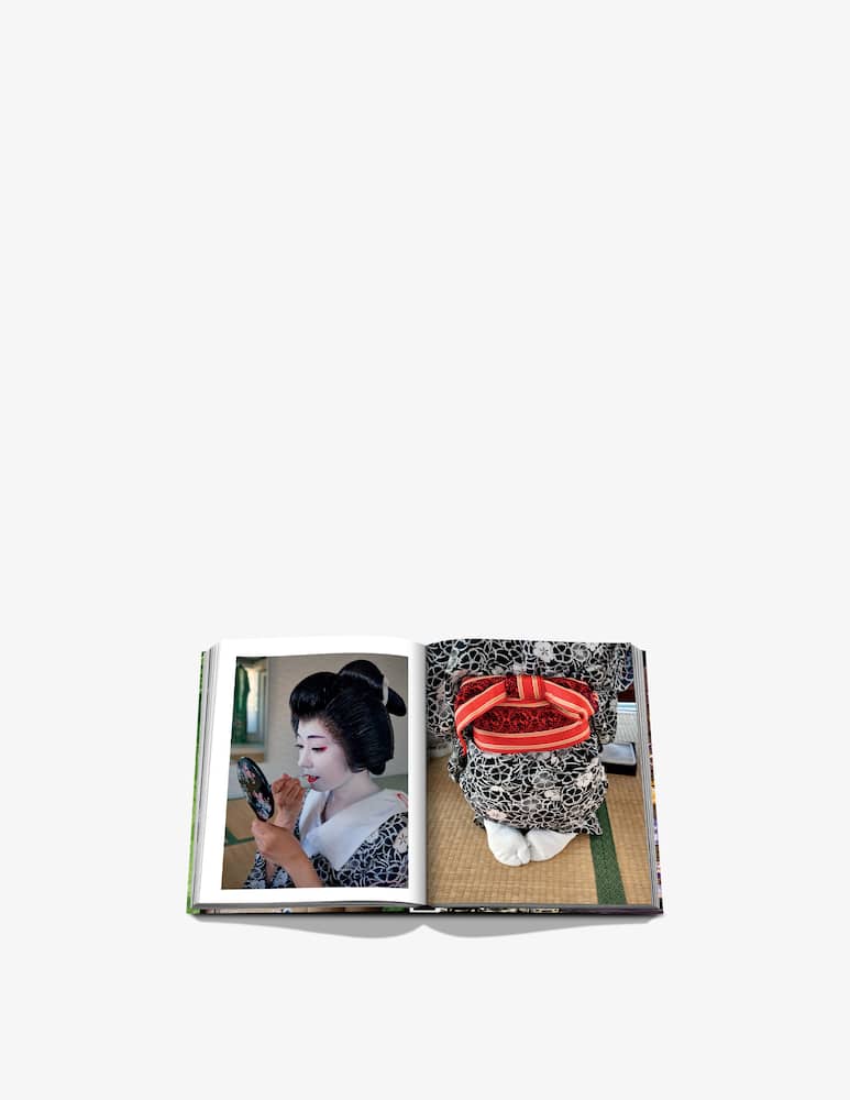 Assouline Book Tokyo Chic - picture 4 Assouline Book Tokyo Chic - picture 4