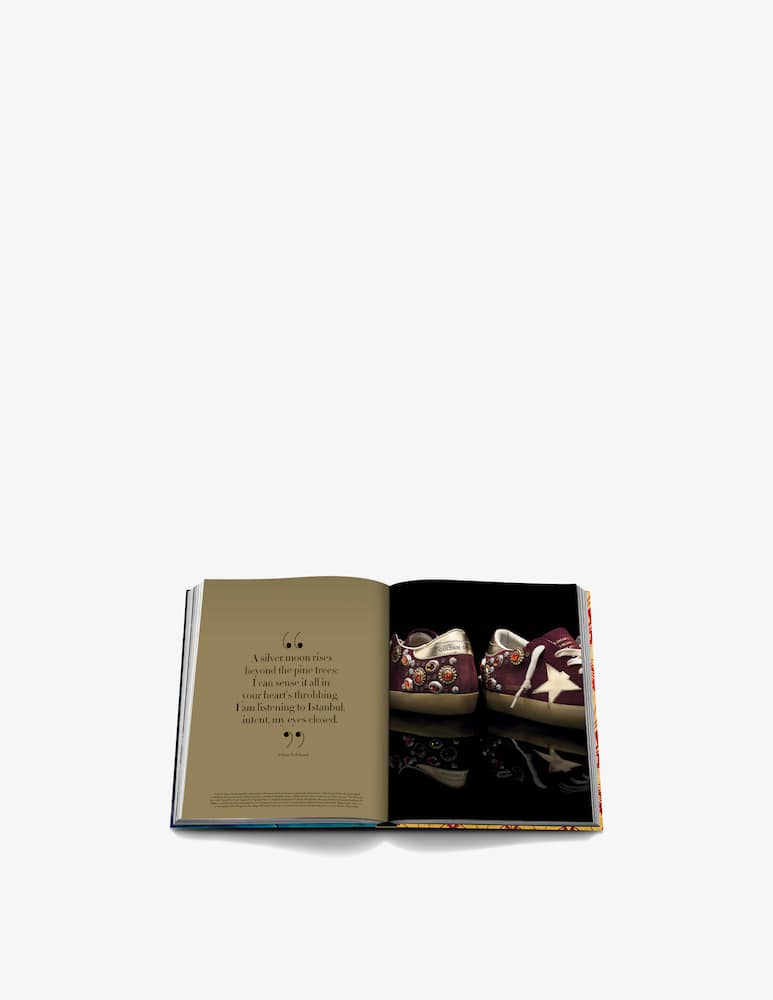 Assouline Libro Golden Opulence: 500 Years of Luxuriant Style - immagine 7 Assouline Libro Golden Opulence: 500 Years of Luxuriant Style - immagine 7